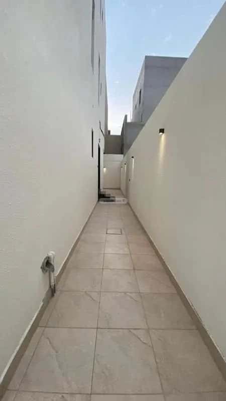 فيلا 200 متر مربع شمالية على شارع 15م اللؤلؤ، شمال جدة، جدة