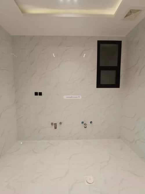 فيلا 275 متر مربع جنوبية على شارع 15م الرحمانية، شرق جدة، جدة