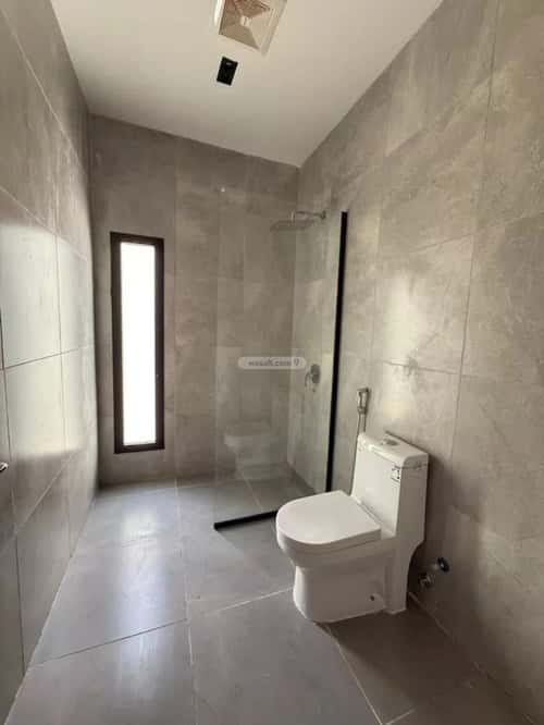 فيلا 312 متر مربع شرقية على شارع 15م الصواري، شمال جدة، جدة