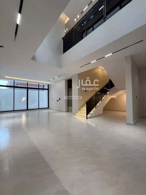 فيلا 300 متر مربع غربية على شارع 16م الرحمانية، شرق جدة، جدة