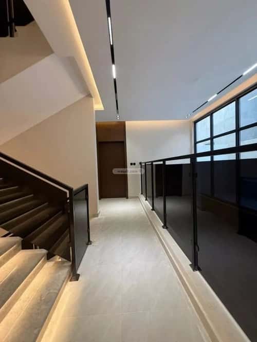 فيلا 300 متر مربع غربية على شارع 16م الرحمانية، شرق جدة، جدة