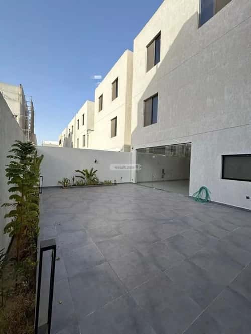 Villa 367 SQM Facing South on 32m Width Street Al Sheraa, North Jeddah, Jeddah