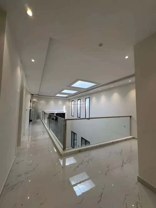 فيلا 367 متر مربع جنوبية على شارع 32م الشراع، شمال جدة، جدة