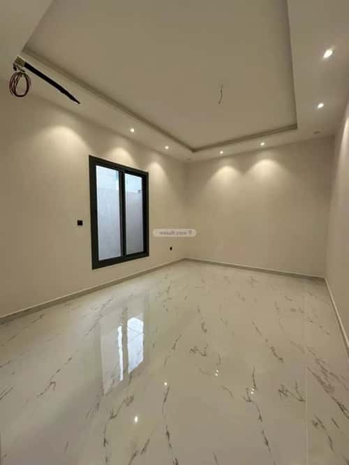 فيلا 367 متر مربع جنوبية على شارع 32م الشراع، شمال جدة، جدة