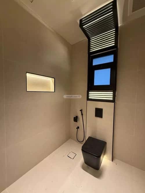 فيلا 629 متر مربع شمالية على شارع 15م الشراع، شمال جدة، جدة