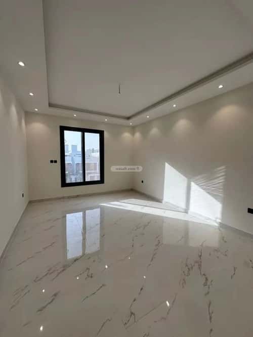 فيلا 367 متر مربع جنوبية على شارع 32م الشراع، شمال جدة، جدة