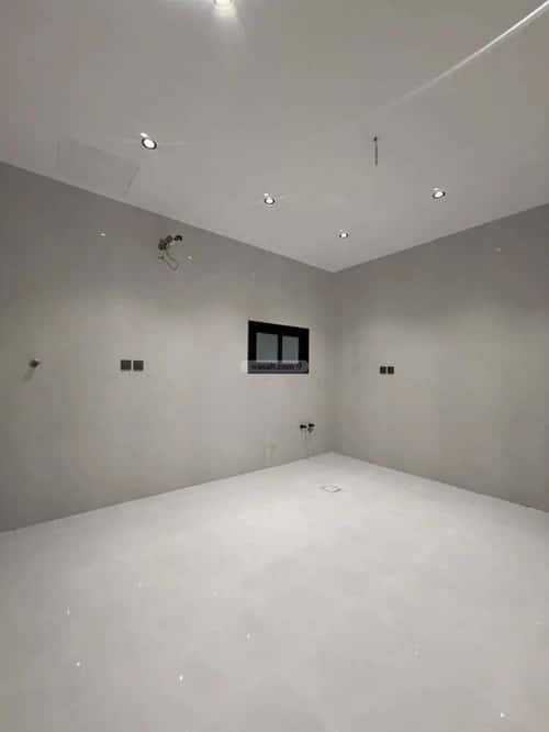 Villa 275 SQM Facing East on 16m Width Street Al Rahmanyah, East Jeddah, Jeddah