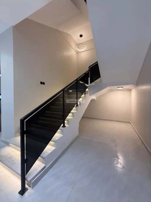 Villa 300 SQM Facing West on 16m Width Street Al Rahmanyah, East Jeddah, Jeddah