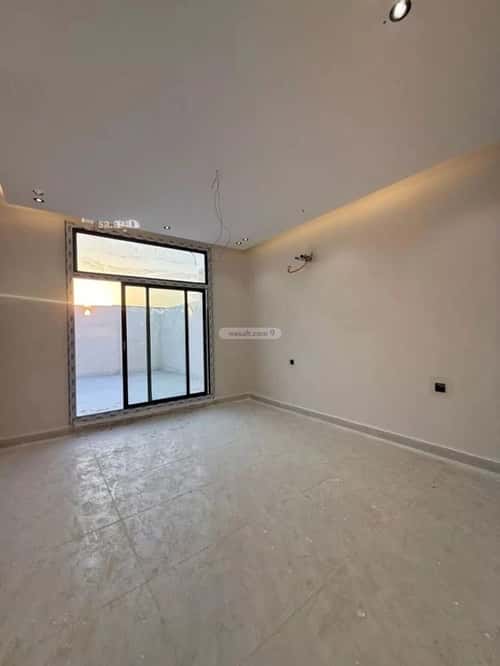 Villa 300 SQM Facing West on 16m Width Street Al Rahmanyah, East Jeddah, Jeddah