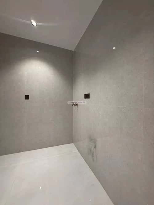 Villa 275 SQM Facing East on 16m Width Street Al Rahmanyah, East Jeddah, Jeddah