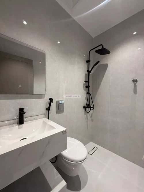 فيلا 275 متر مربع شرقية على شارع 16م الرحمانية، شرق جدة، جدة