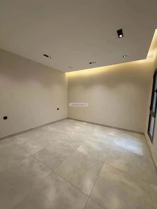 فيلا 271 متر مربع شمالية على شارع 16م الشراع، شمال جدة، جدة