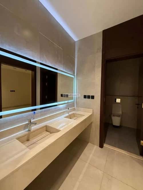 فيلا 271 متر مربع شمالية على شارع 16م الشراع، شمال جدة، جدة