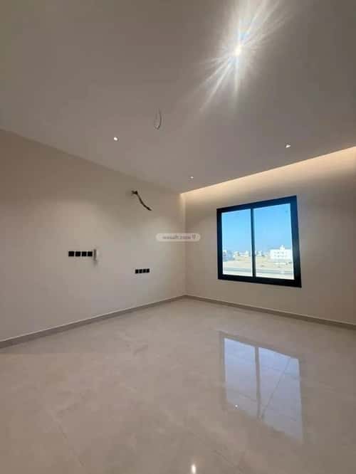 فيلا 312 متر مربع شمالية على شارع 16م البشائر، شرق جدة، جدة