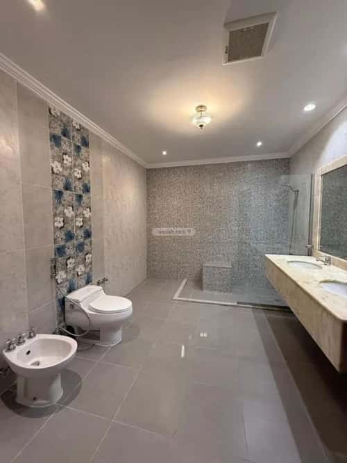 فيلا 375 متر مربع شرقية على شارع 16م البساتين، شمال جدة، جدة