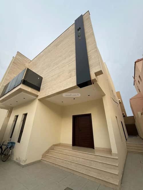 فيلا 271 متر مربع شمالية على شارع 16م الشراع، شمال جدة، جدة