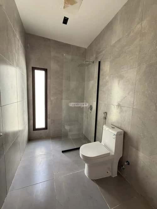 فيلا 312 متر مربع شرقية على شارع 15م الصواري، شمال جدة، جدة