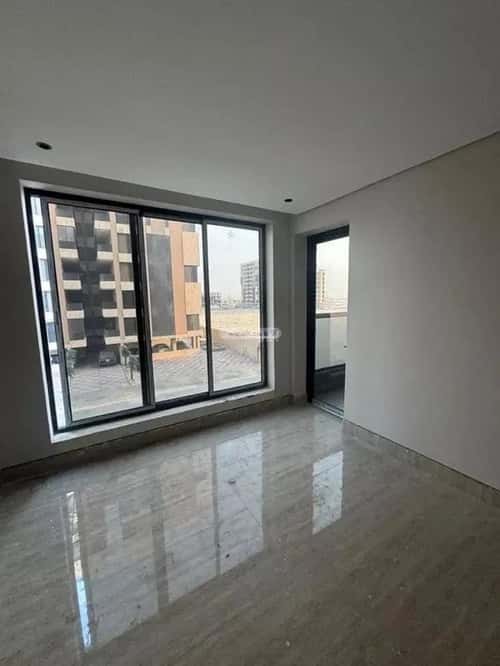 Apartment with 5 Bedrooms Al Shooalah, Aldammam