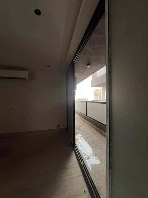 Apartment with 5 Bedrooms King Fahad Dist, Aldammam