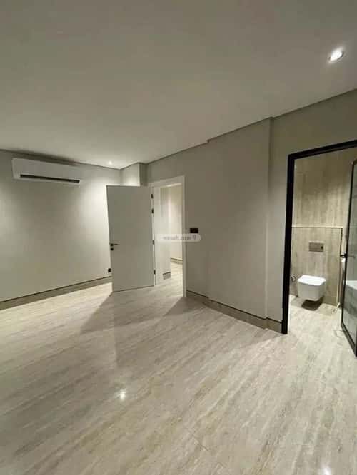 Apartment with 5 Bedrooms King Fahad Dist, Aldammam