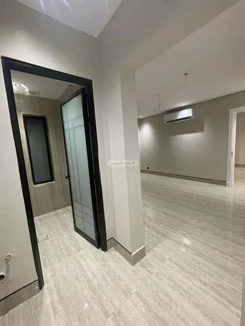 Apartment with 5 Bedrooms King Fahad Dist, Aldammam