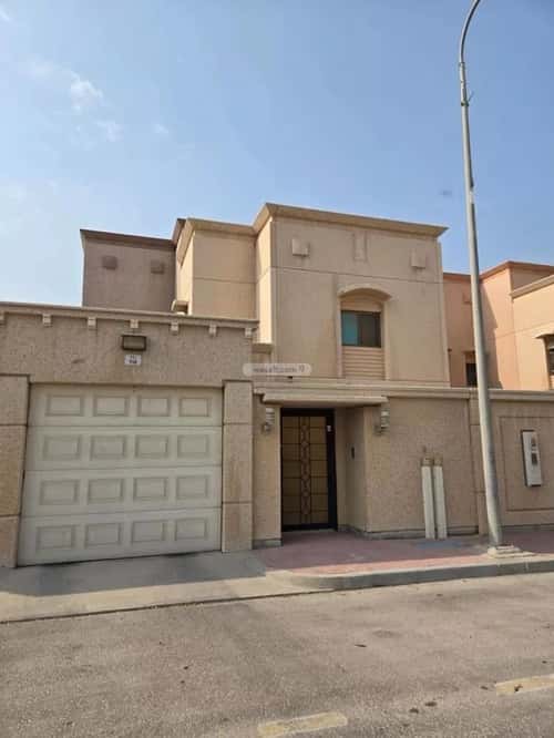 فيلا 448 متر مربع شرقية على شارع 15م جلمودة، مدينه الجبيل الصناعيه