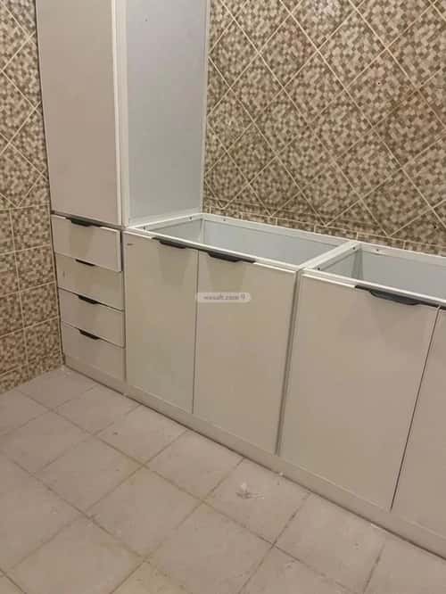 Apartment with 3 Bedrooms Al-Yasmeen, North Riyadh, Riyadh