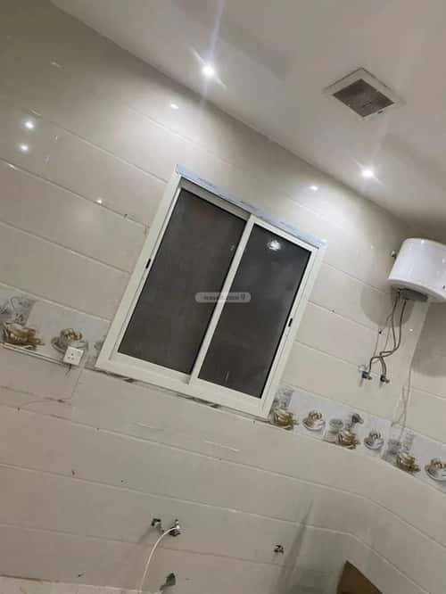 دور 286 متر مربع ب 4 غرف الجنادرية، شرق الرياض، الرياض