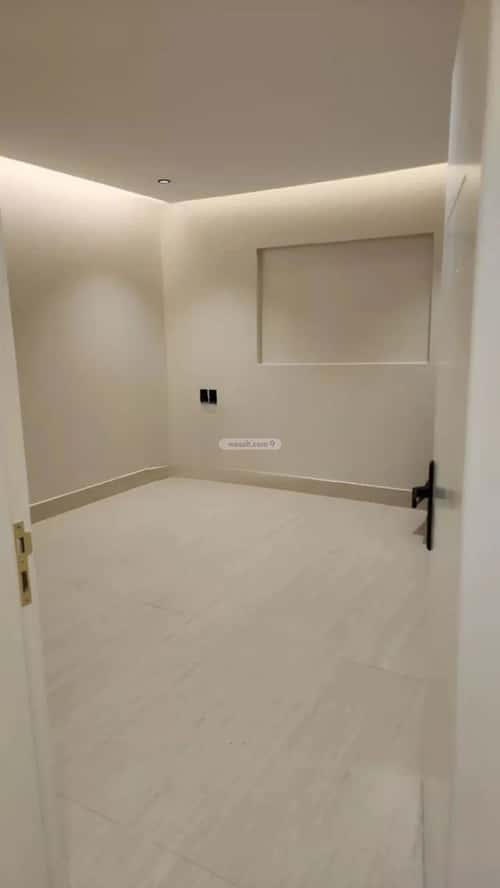 Apartment with 3 Bedrooms Dahrat Laban, West Riyadh, Riyadh