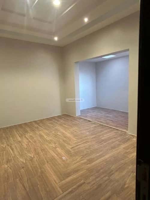 Floor 300 SQM with 5 Bedrooms Al-Malqa, North Riyadh, Riyadh