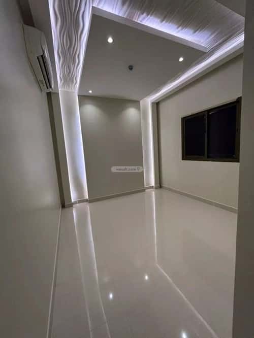 Apartment with 4 Bedrooms Ar-Rabi, North Riyadh, Riyadh