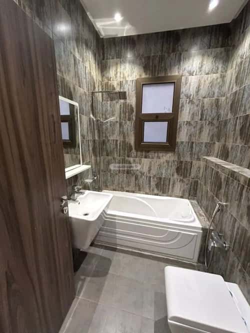 شقة ب 4 غرف الربيع، شمال الرياض، الرياض