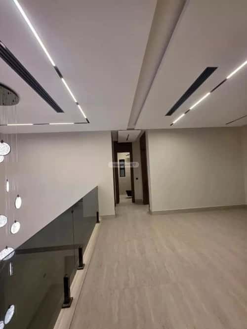 فيلا 335 متر مربع شرقية على شارع 15م العارض، شمال الرياض، الرياض