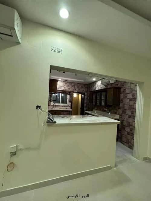 فيلا 325 متر مربع شمالية على شارع 15م الياسمين، شمال الرياض، الرياض