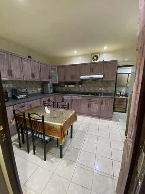 6 bedroom villa in Al Aridh