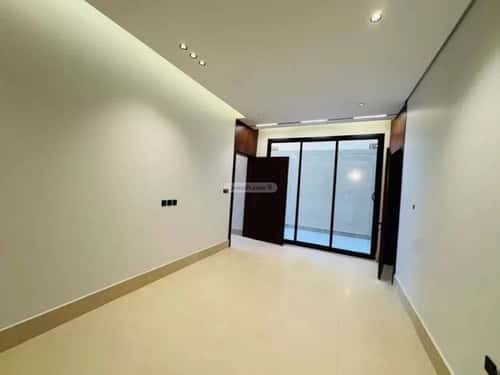 4 bedroom villa in Al Aridh