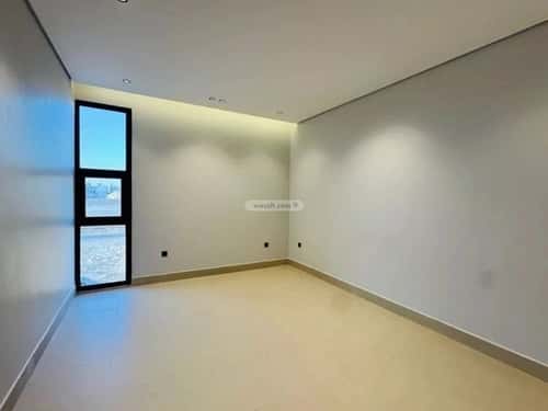 فيلا 356 متر مربع شمالية على شارع 15م العارض، شمال الرياض، الرياض