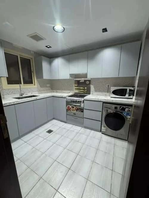 Apartment with 3 Bedrooms Al-Malqa, North Riyadh, Riyadh