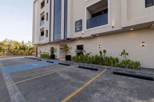 Building 742 SQM Facing South Al-Arid, North Riyadh, Riyadh