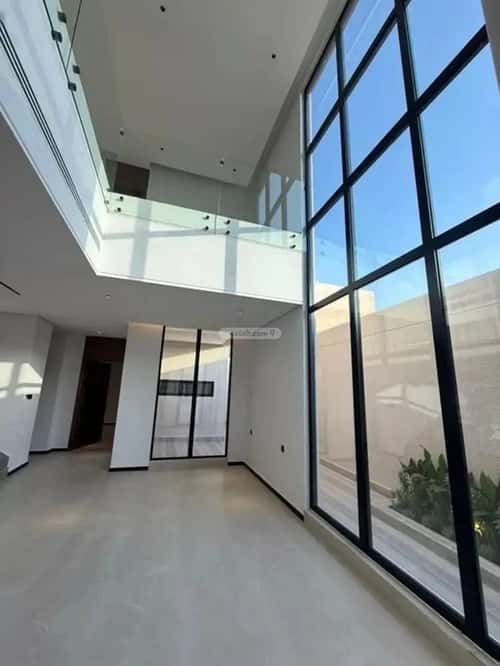 فيلا 265 متر مربع شمالية على شارع 15م العارض، شمال الرياض، الرياض