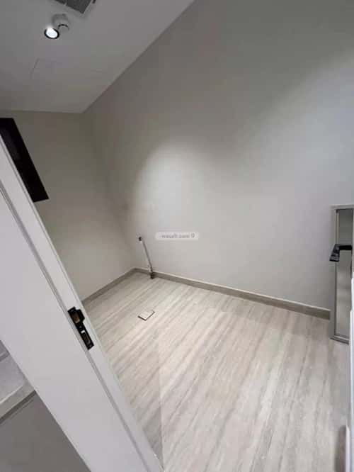 شقة ب 4 غرف إشبيلية، شرق الرياض، الرياض