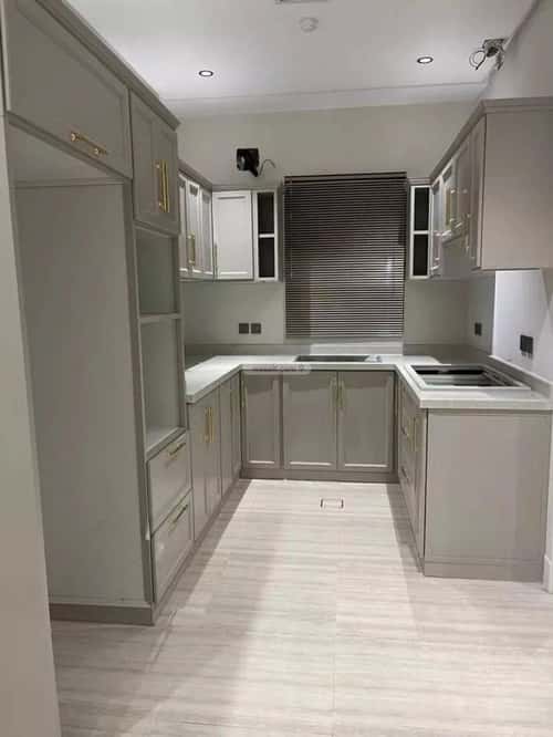 Apartment with 4 Bedrooms Ishbiliyah, East Riyadh, Riyadh