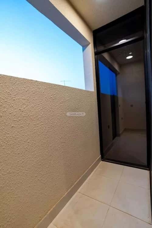 Apartment with 4 Bedrooms Al-Yarmuk, East Riyadh, Riyadh