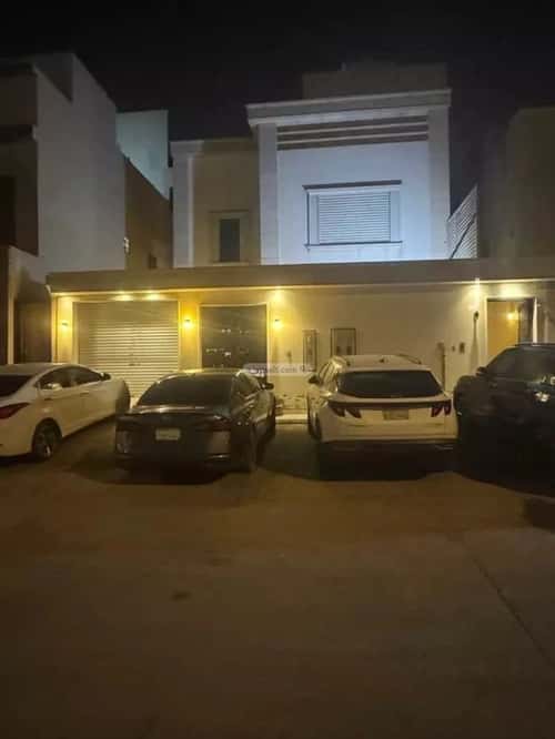 Villa 312 SQM Facing North on 20m Width Street Al-Qadisiyah, East Riyadh, Riyadh