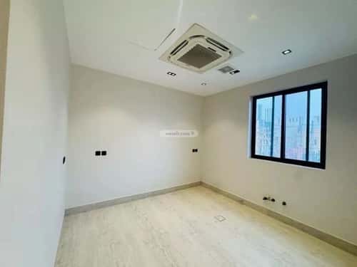 فيلا 458 متر مربع جنوبية على شارع 15م العارض، شمال الرياض، الرياض