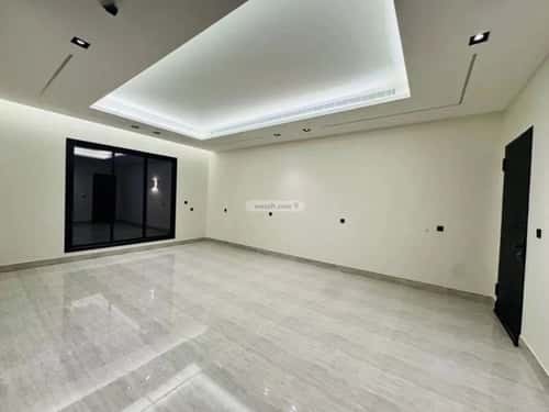 فيلا 296 متر مربع جنوبية على شارع 15م العارض، شمال الرياض، الرياض