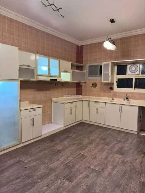 دور 382 متر مربع ب 5 غرف اليرموك، شرق الرياض، الرياض