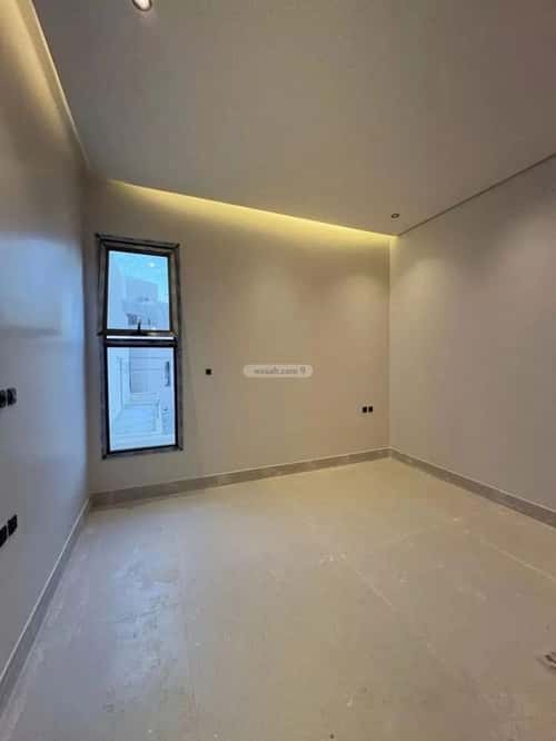 فيلا 210 متر مربع شمالية على شارع 15م النرجس، شمال الرياض، الرياض