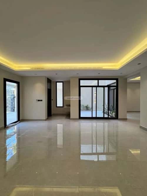 فيلا 210 متر مربع شمالية على شارع 15م النرجس، شمال الرياض، الرياض