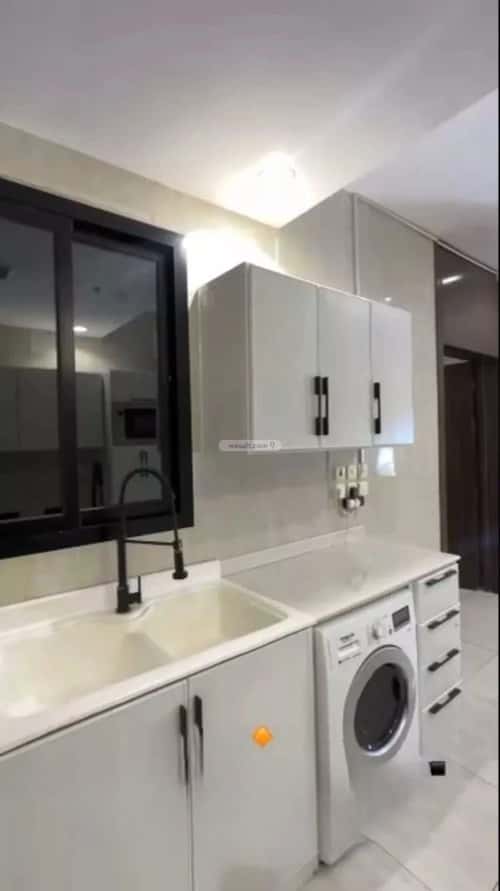 Apartment with 3 Bedrooms Al-Yarmuk, East Riyadh, Riyadh